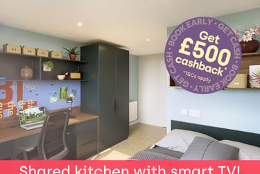 Deluxe En Suite at Croft Court, 16 Stokes Croft, St Paul's, Bristol, BS13PR - Image 1